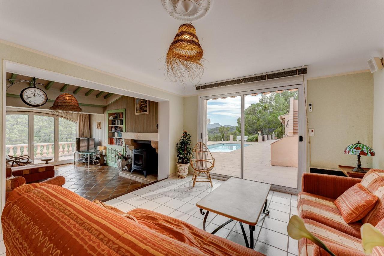 Villa Gilbert Vins-sur-Caramy Екстер'єр фото